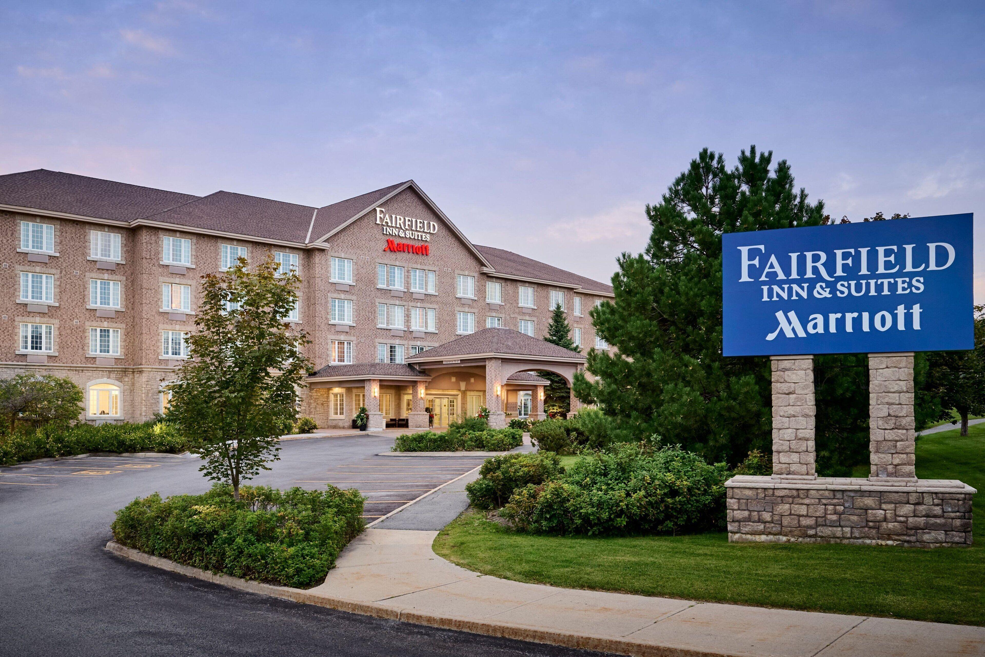 Fairfield & By Marriott Kanata 3*