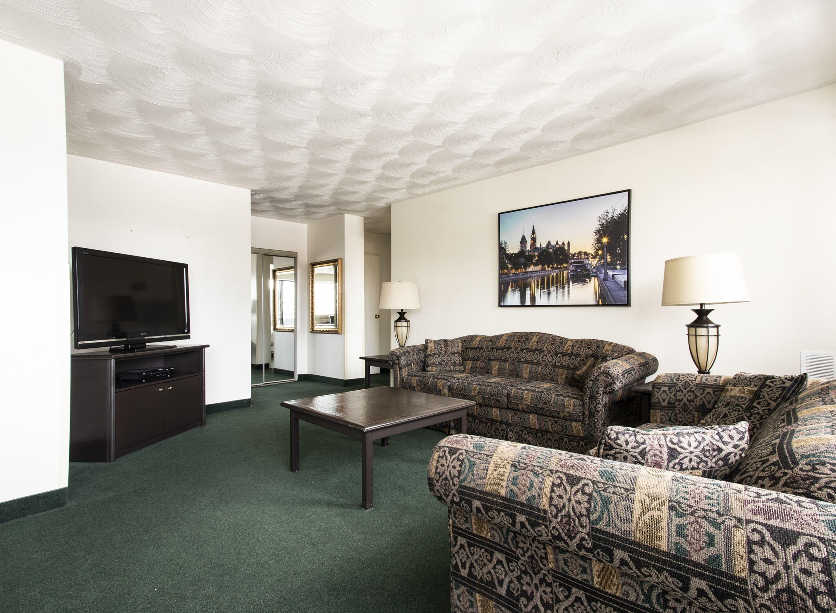 Aparthotel The Business 3*