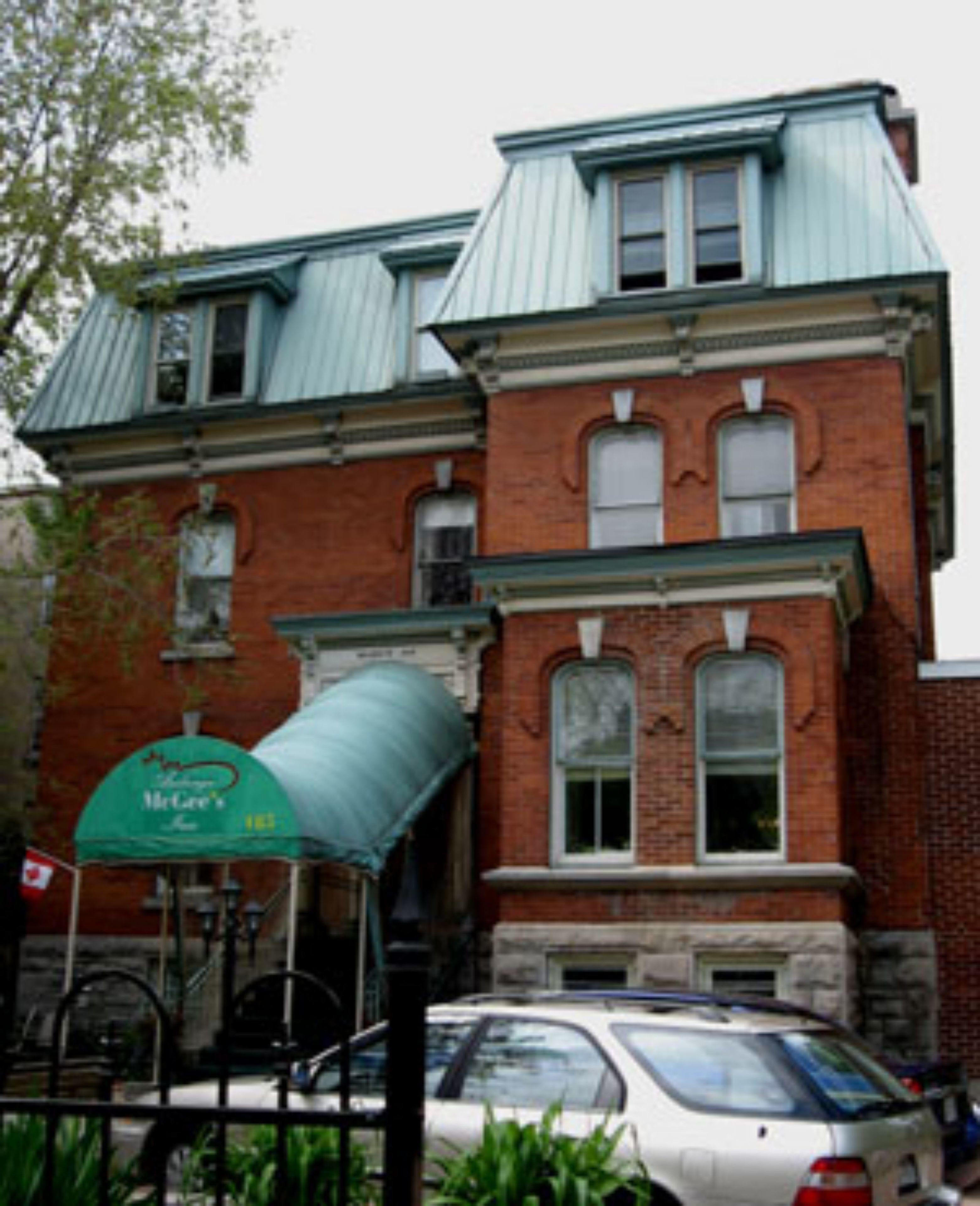 Mcgee's Bed & Breakfast 3*