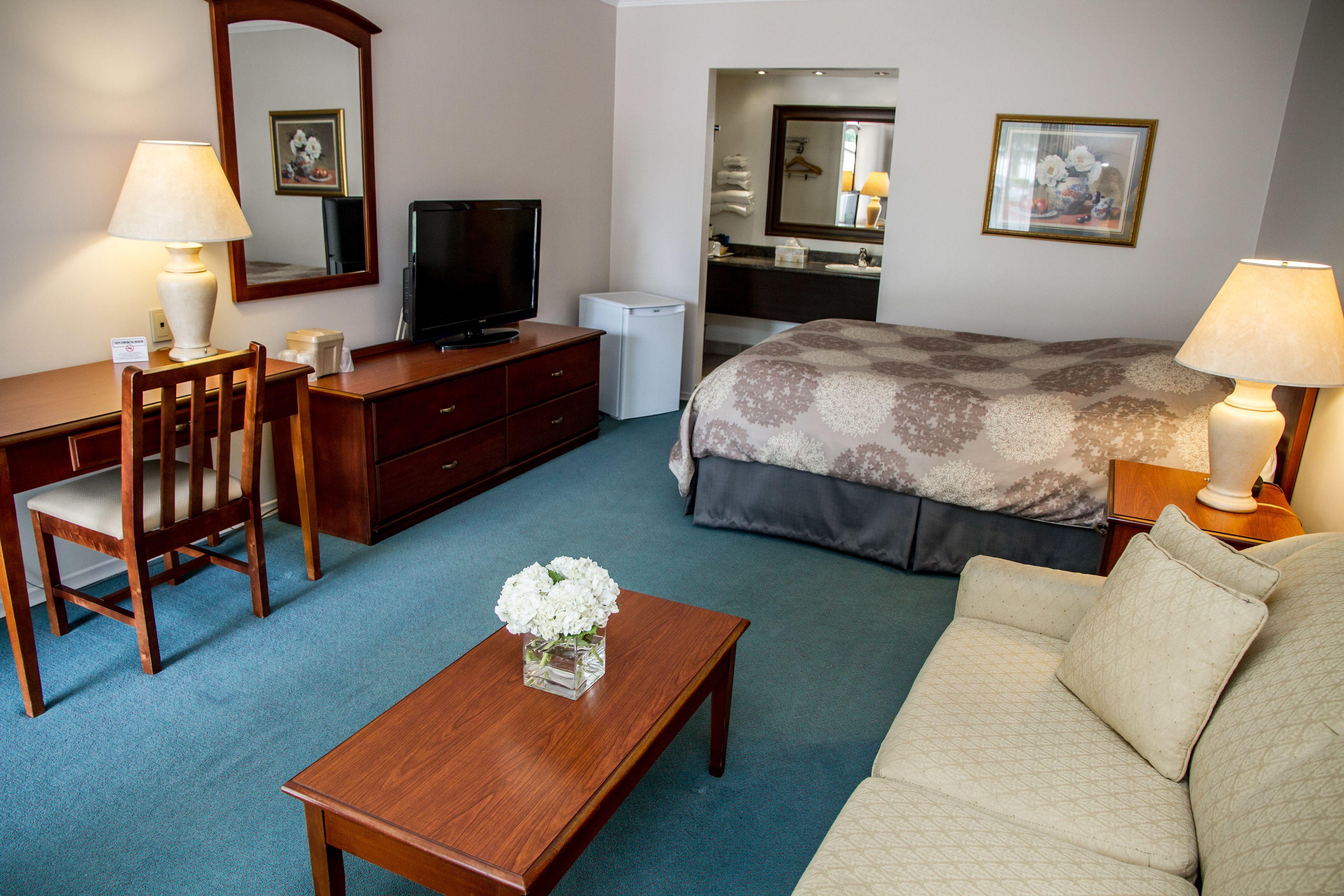 Rideau Heights Bed & Breakfast 2*