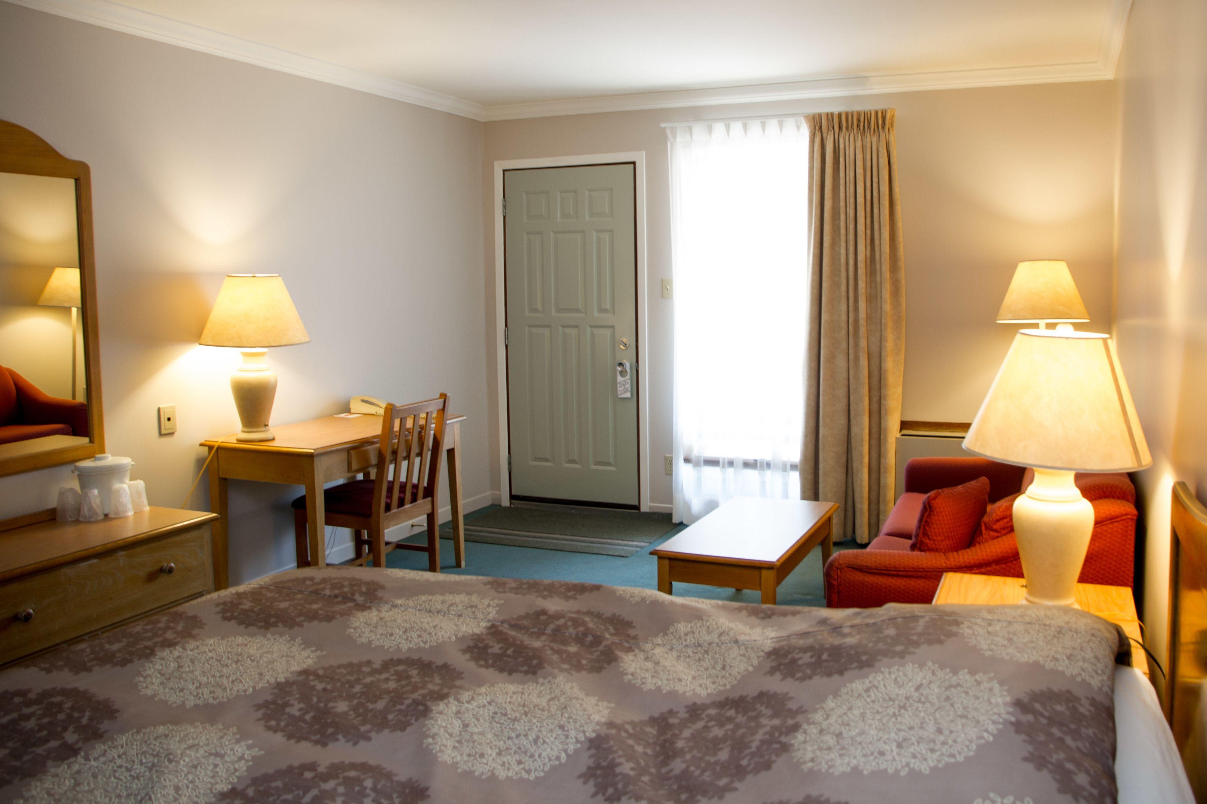 Rideau Heights Bed & Breakfast 2*