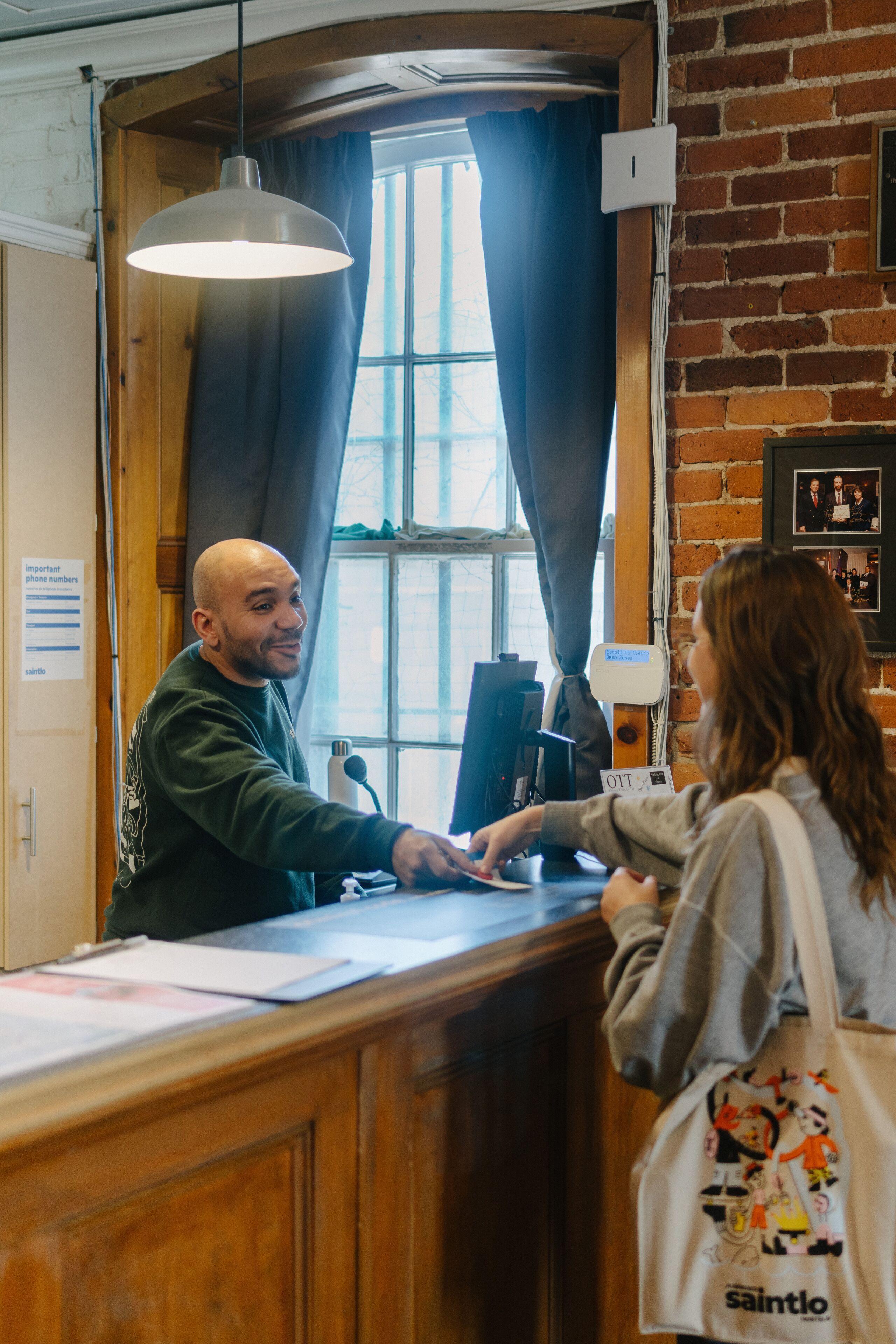 Hostel Saintlo Ottawa Jail Hostel *