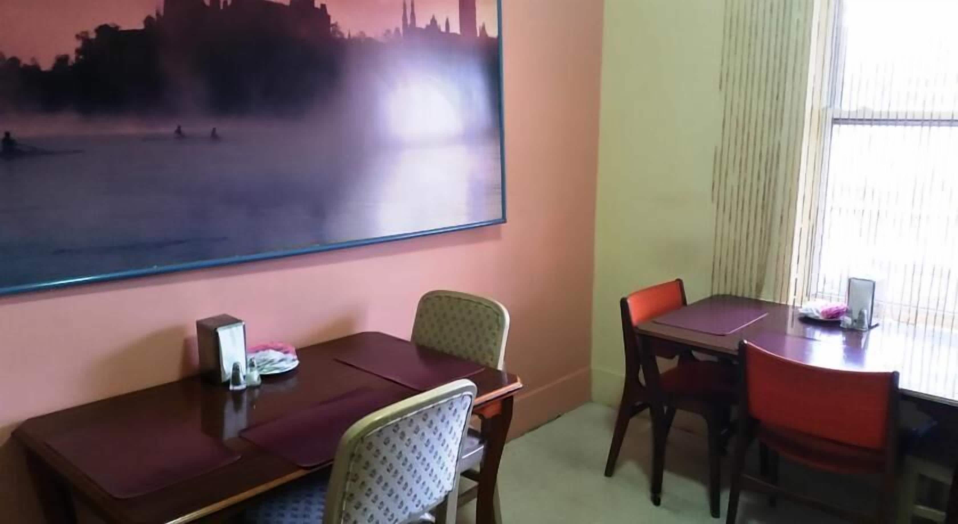 Bed & Breakfast A Voyageur's 3*