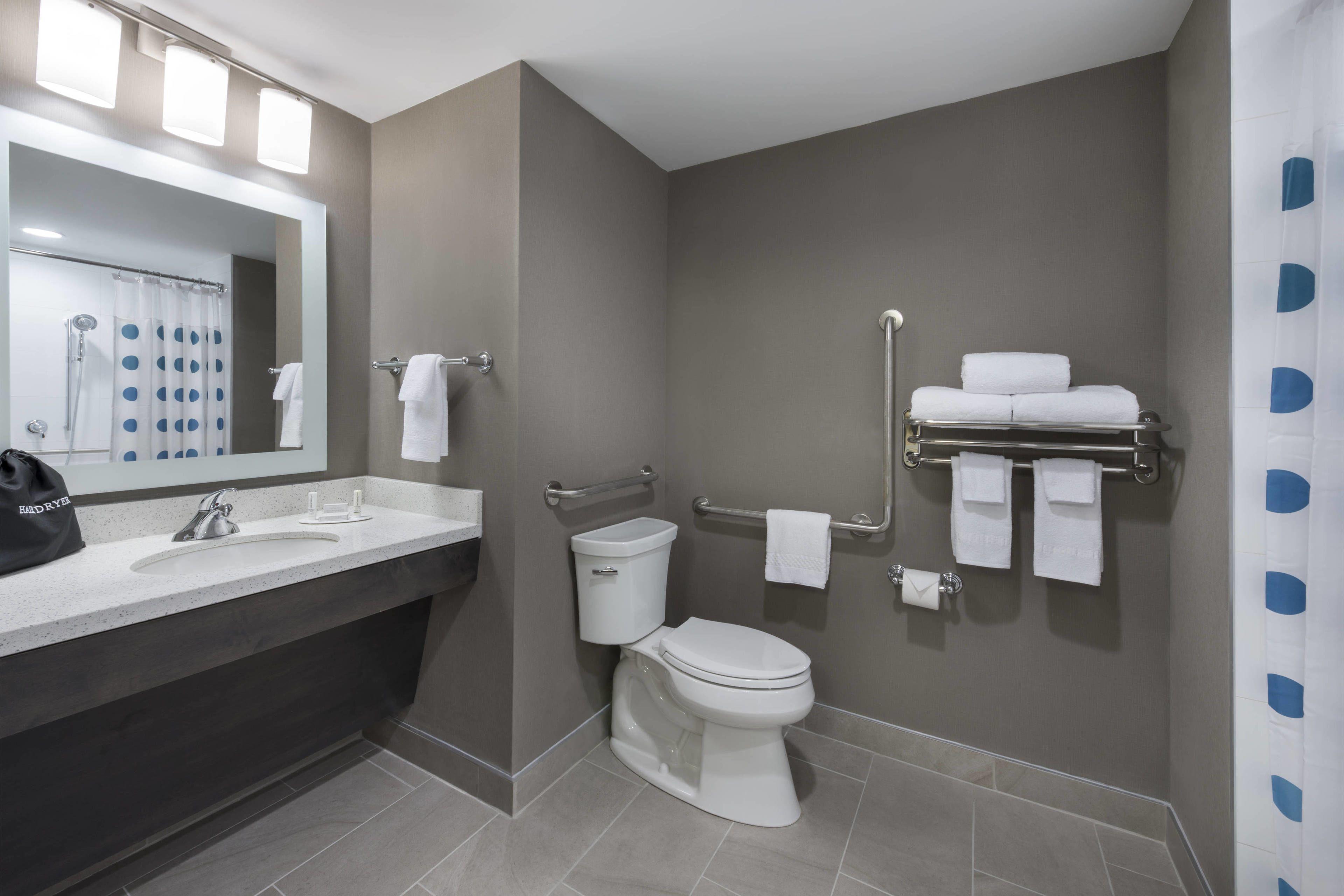 Hotel Towneplace By Marriott Kanata