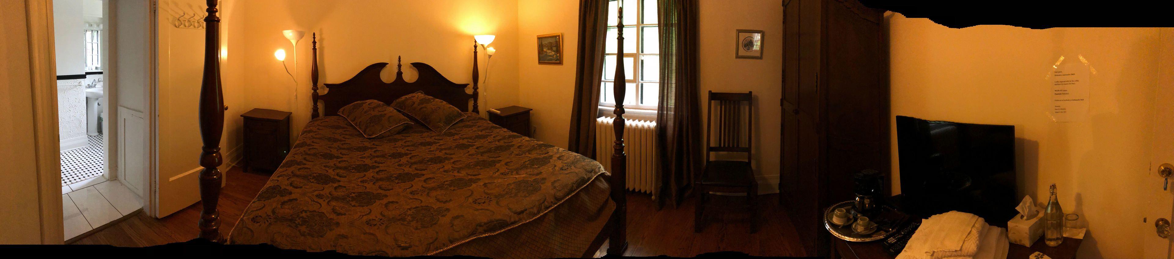 Bed & Breakfast The Ambassador Ottawa