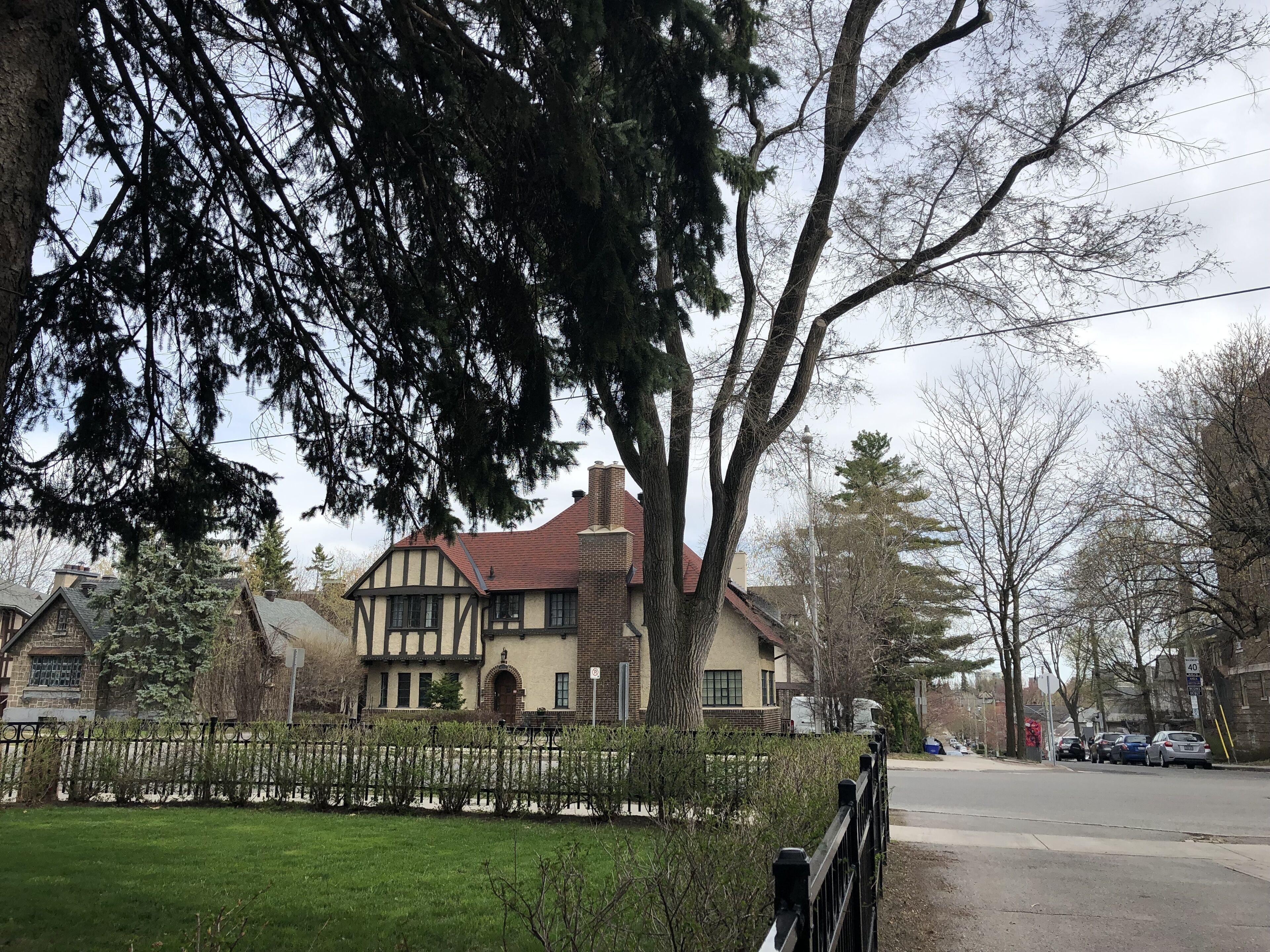 The Ambassador Bed & Breakfast Ottawa