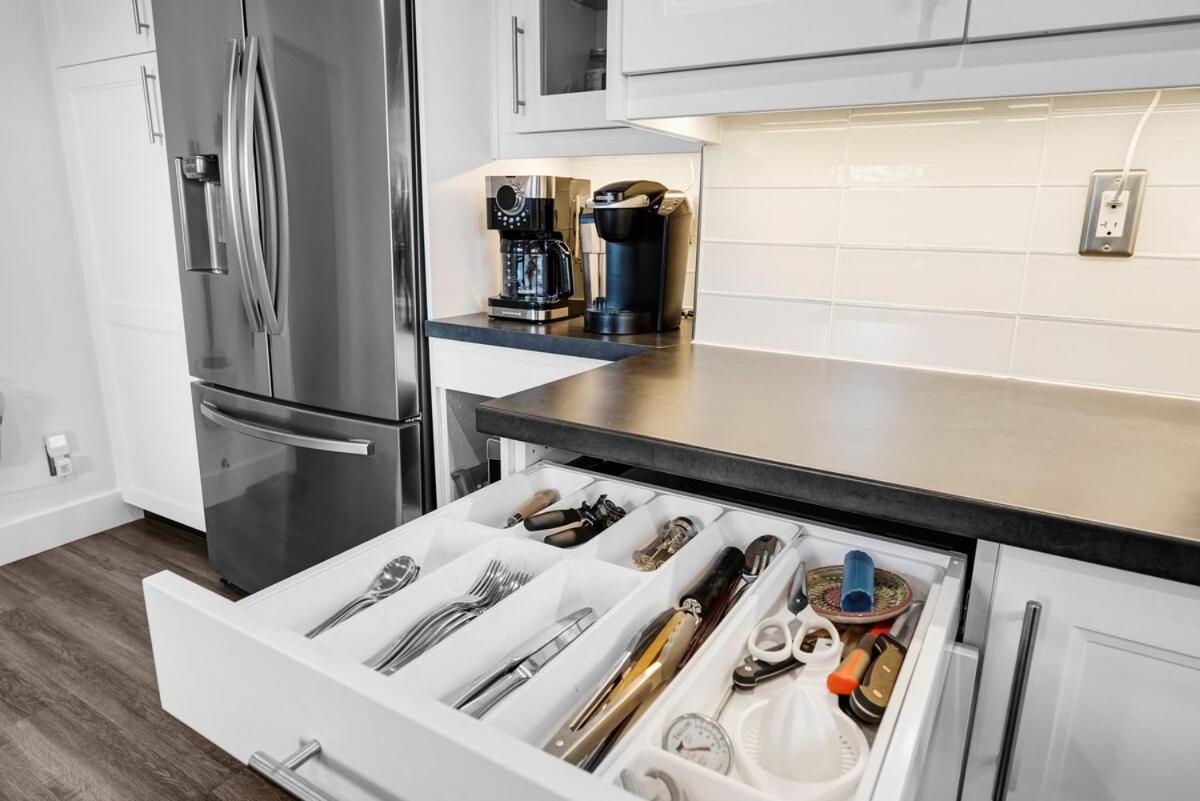 Cozy - 5mins To The Hospital Holiday home Ottawa