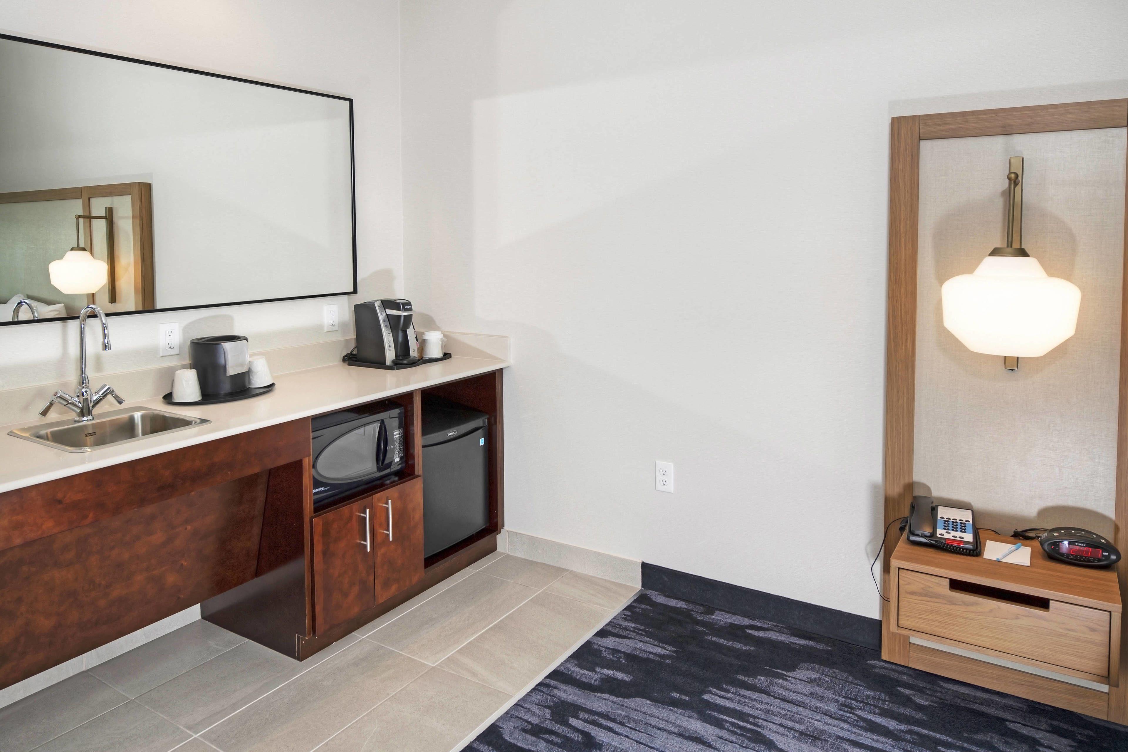 Fairfield & By Marriott Airport 3*