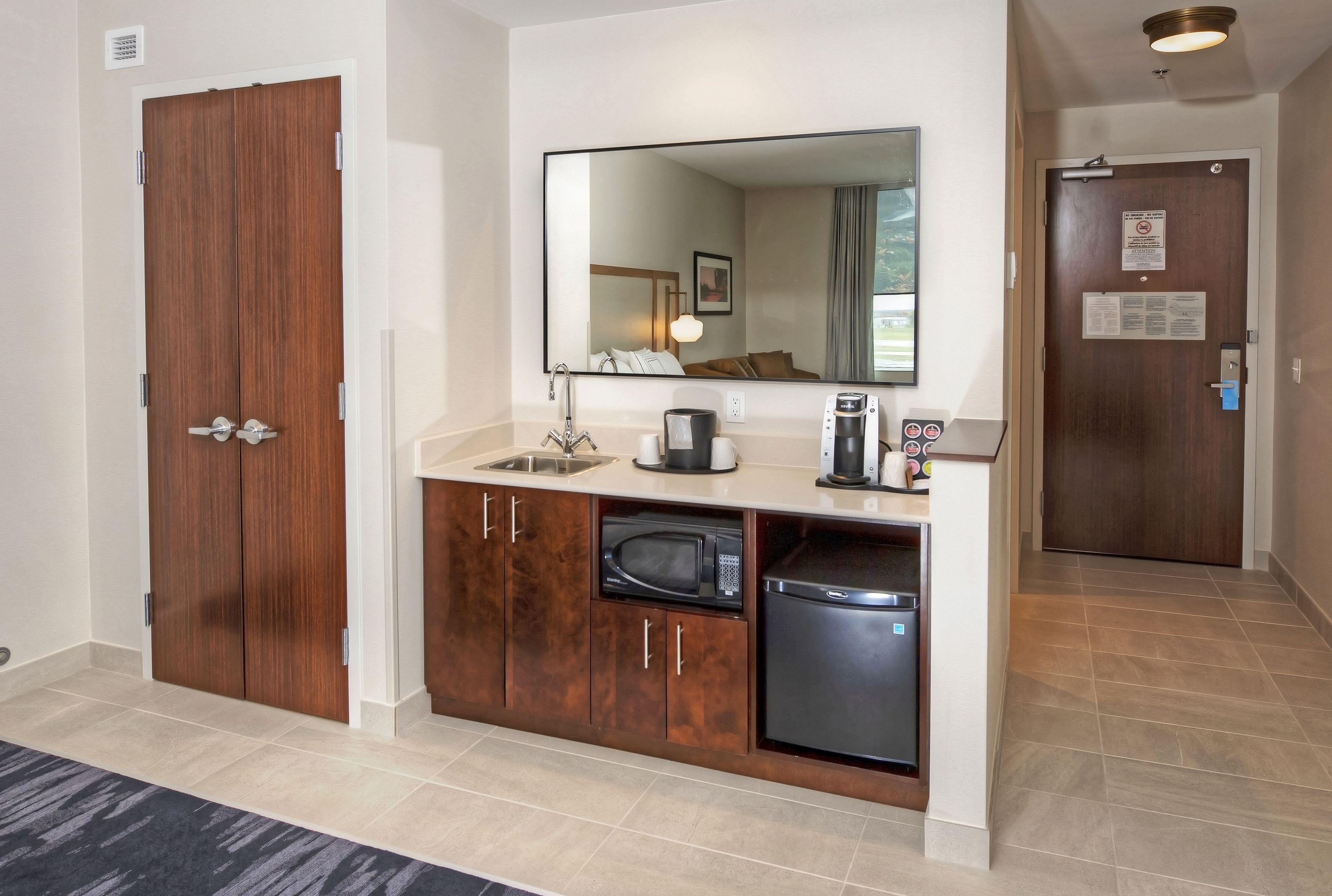 Fairfield & By Marriott Airport 3* Ottawa