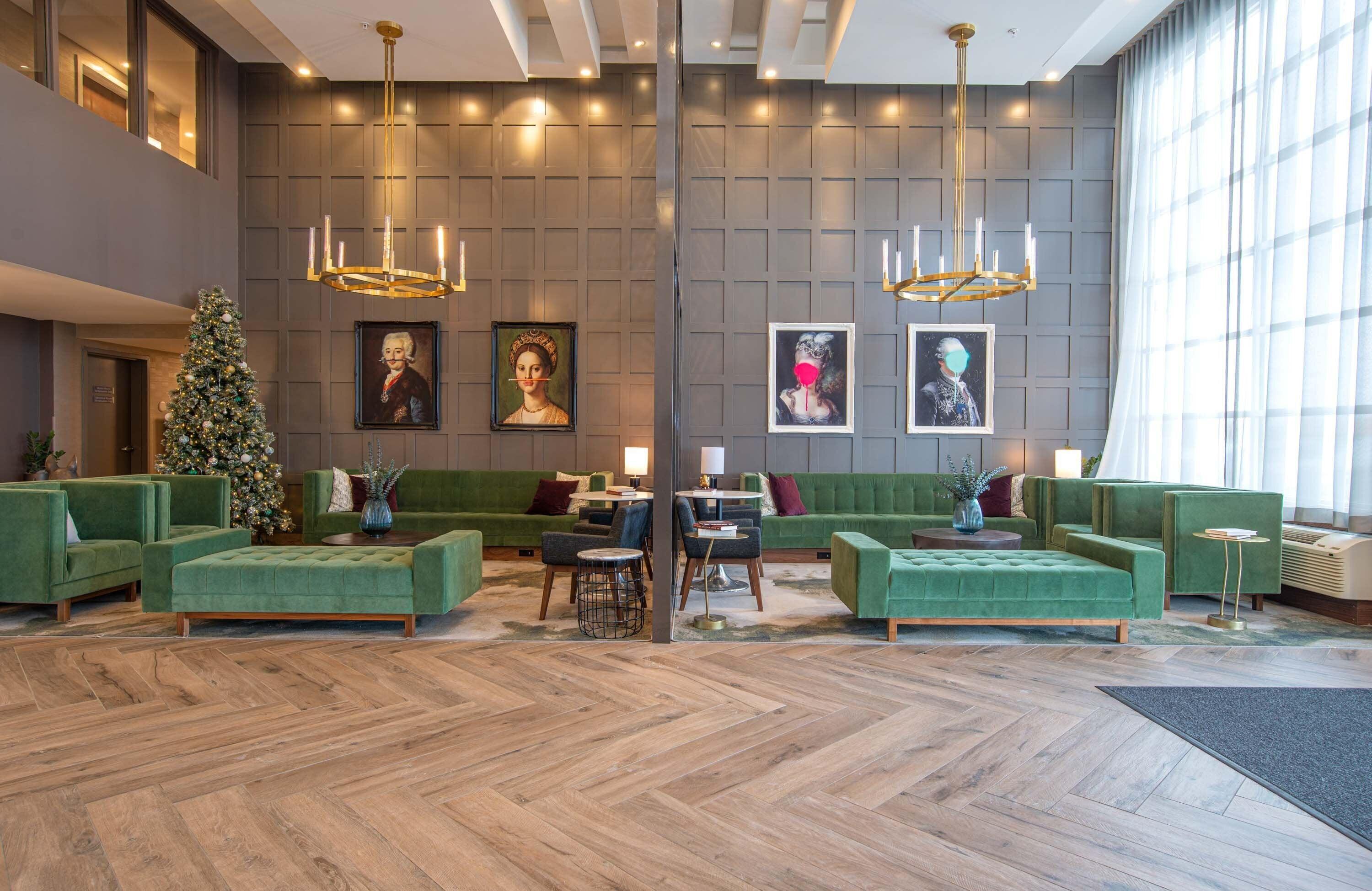 Sandman Signature Airport Hotel Ottawa