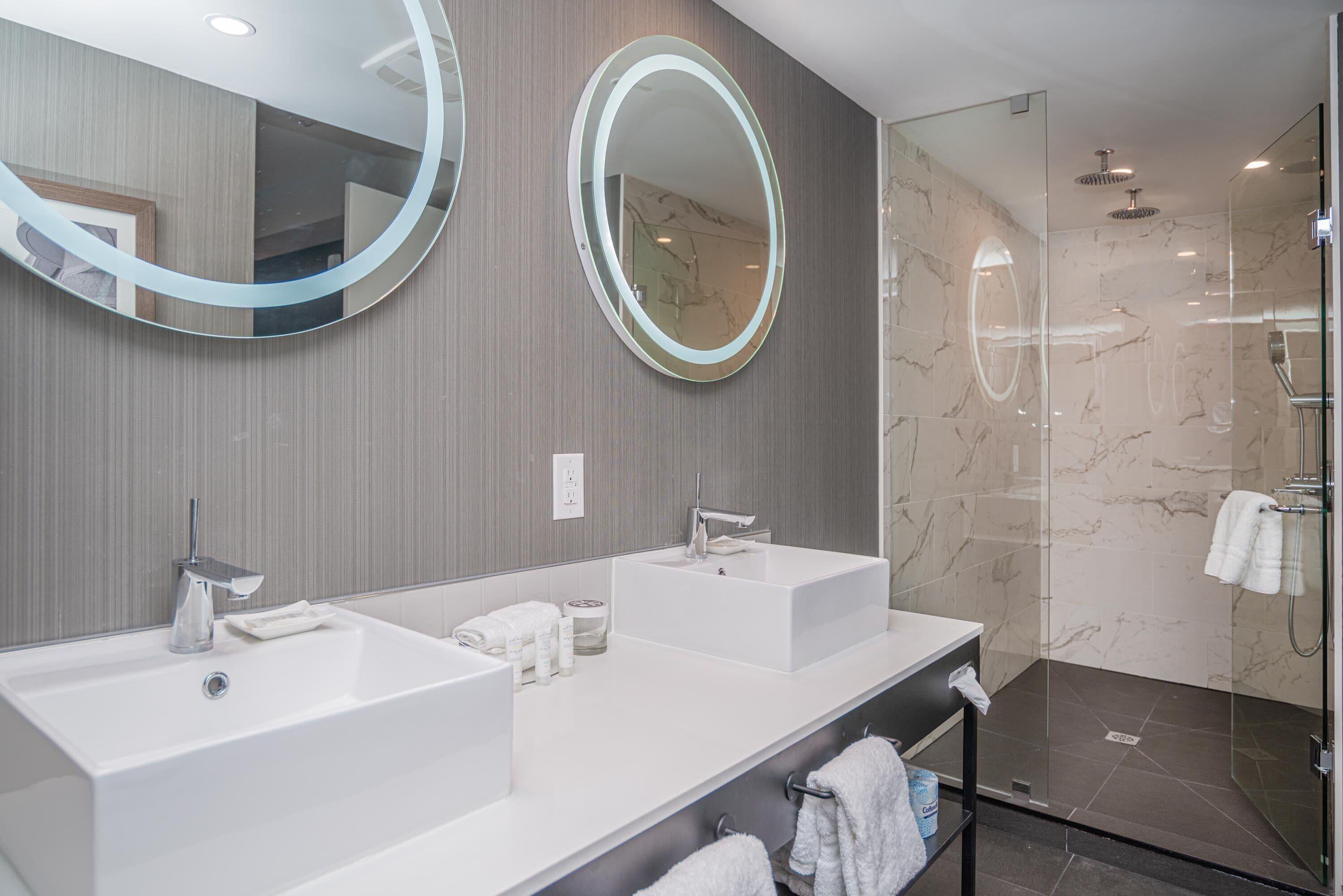 Sandman Signature Airport Ottawa