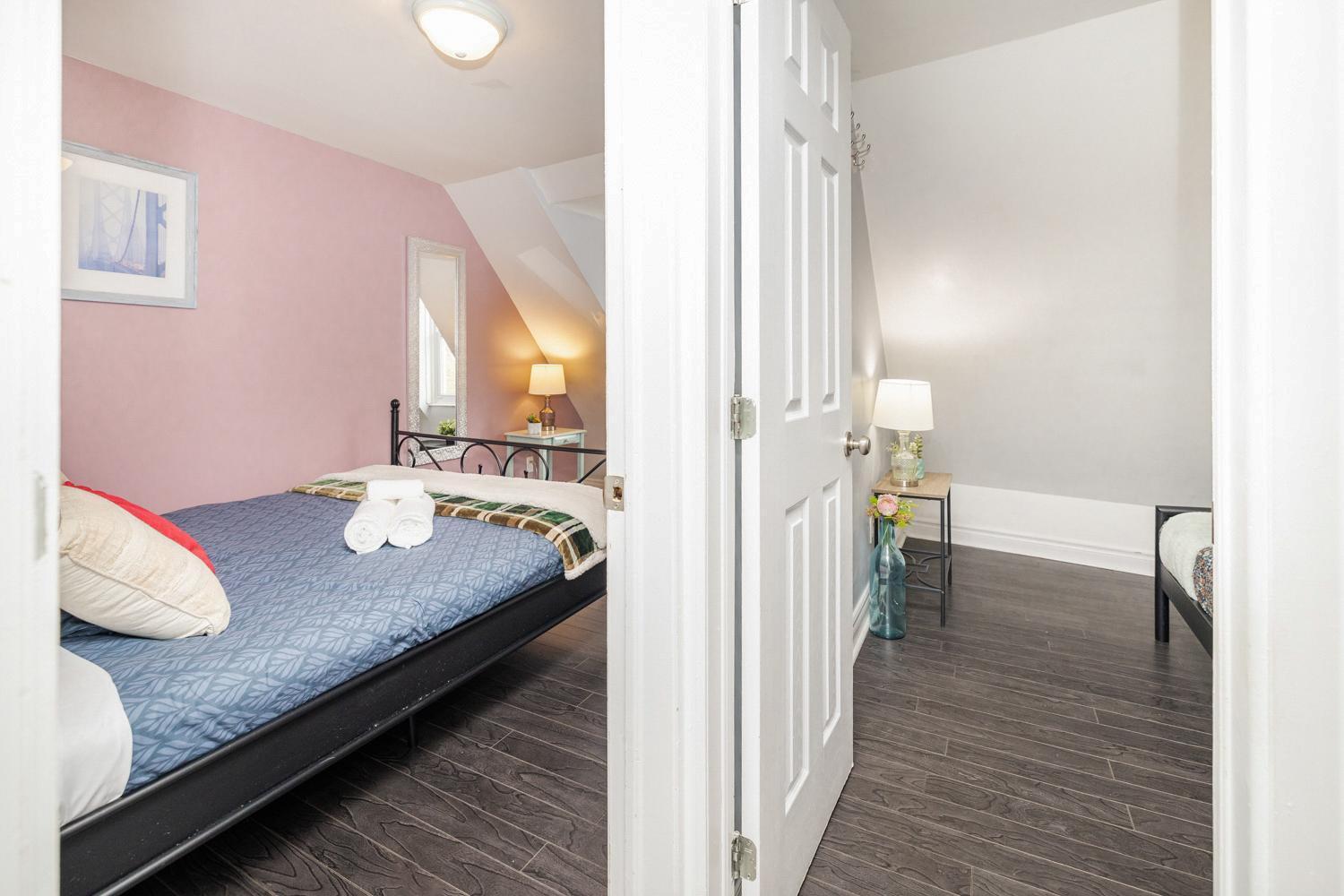 Stylish Getaway For 5 Apartment Ottawa