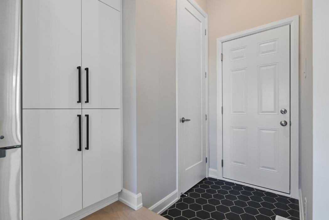 Villa Spacious Family In Barrhaven