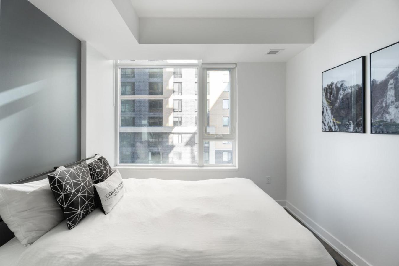 The Lennox Pet Friently 2 Bedroom In 613