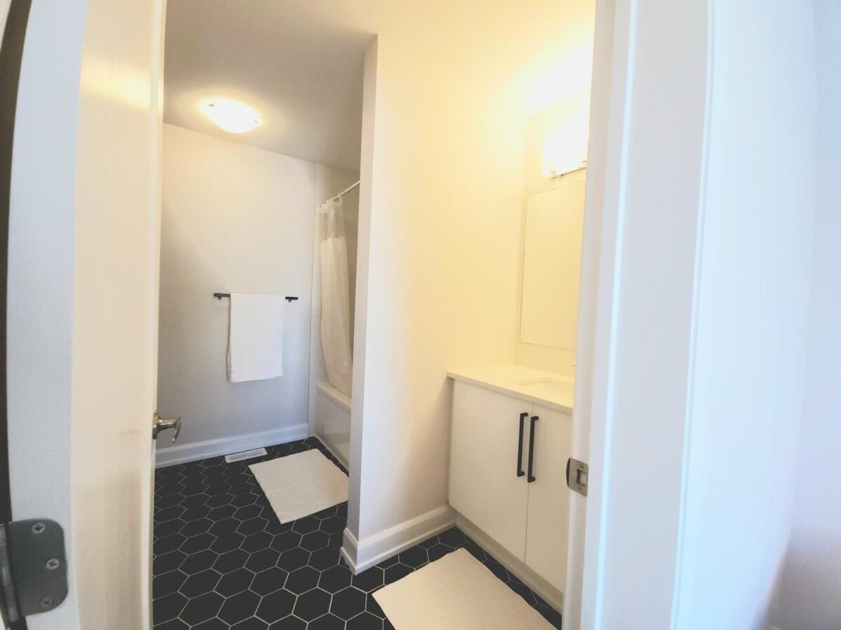 Spacious Family In Barrhaven Villa Ottawa