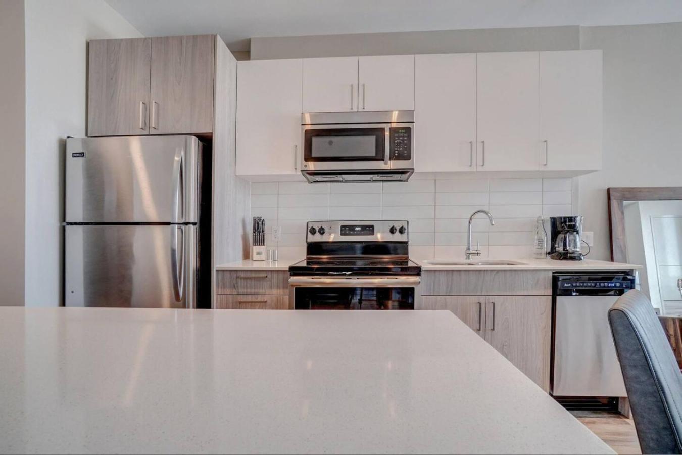 Apartment Corporate Wellington 1 Bedroom W Den