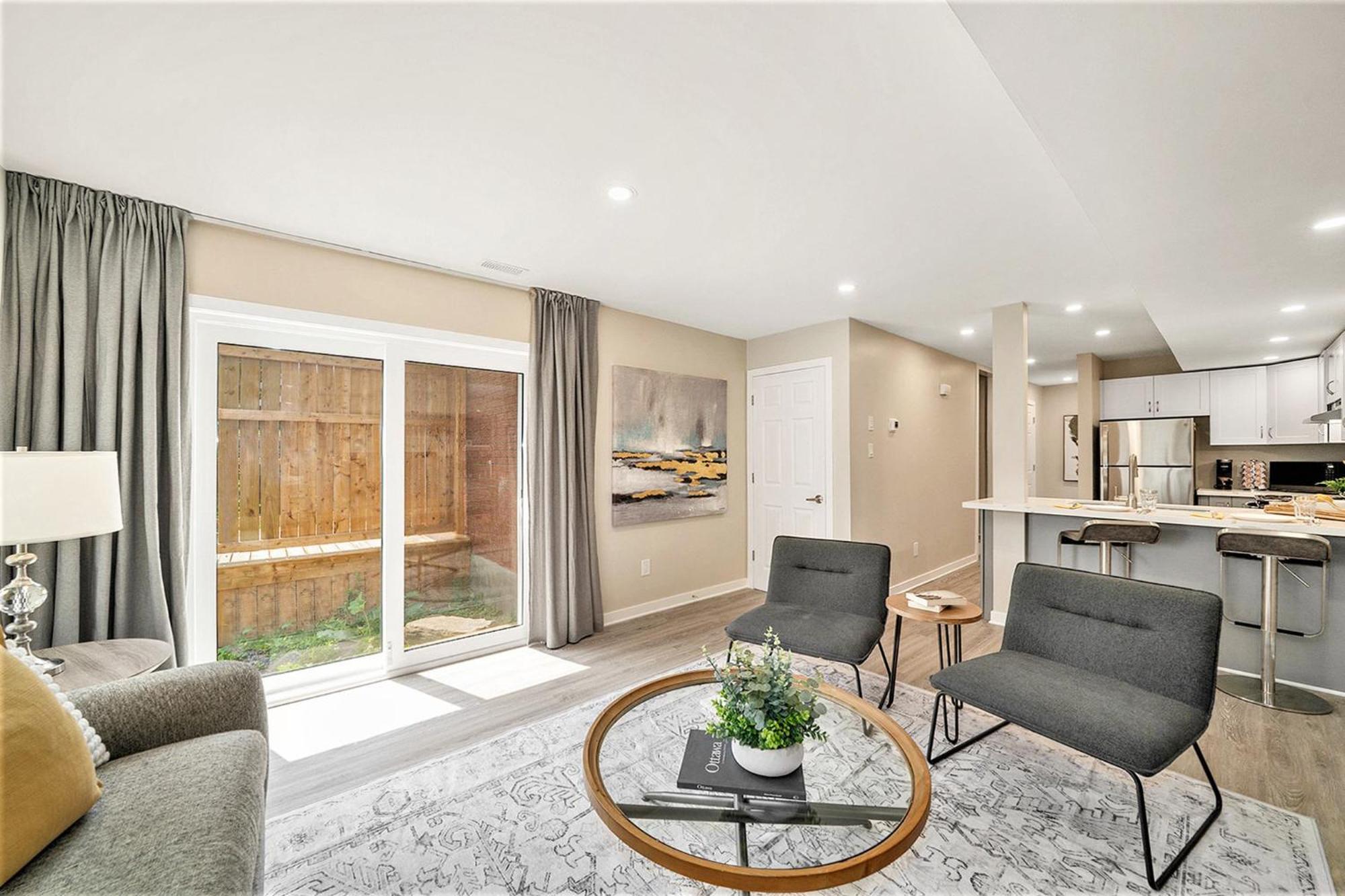 Midterm Furnished In Apartment *