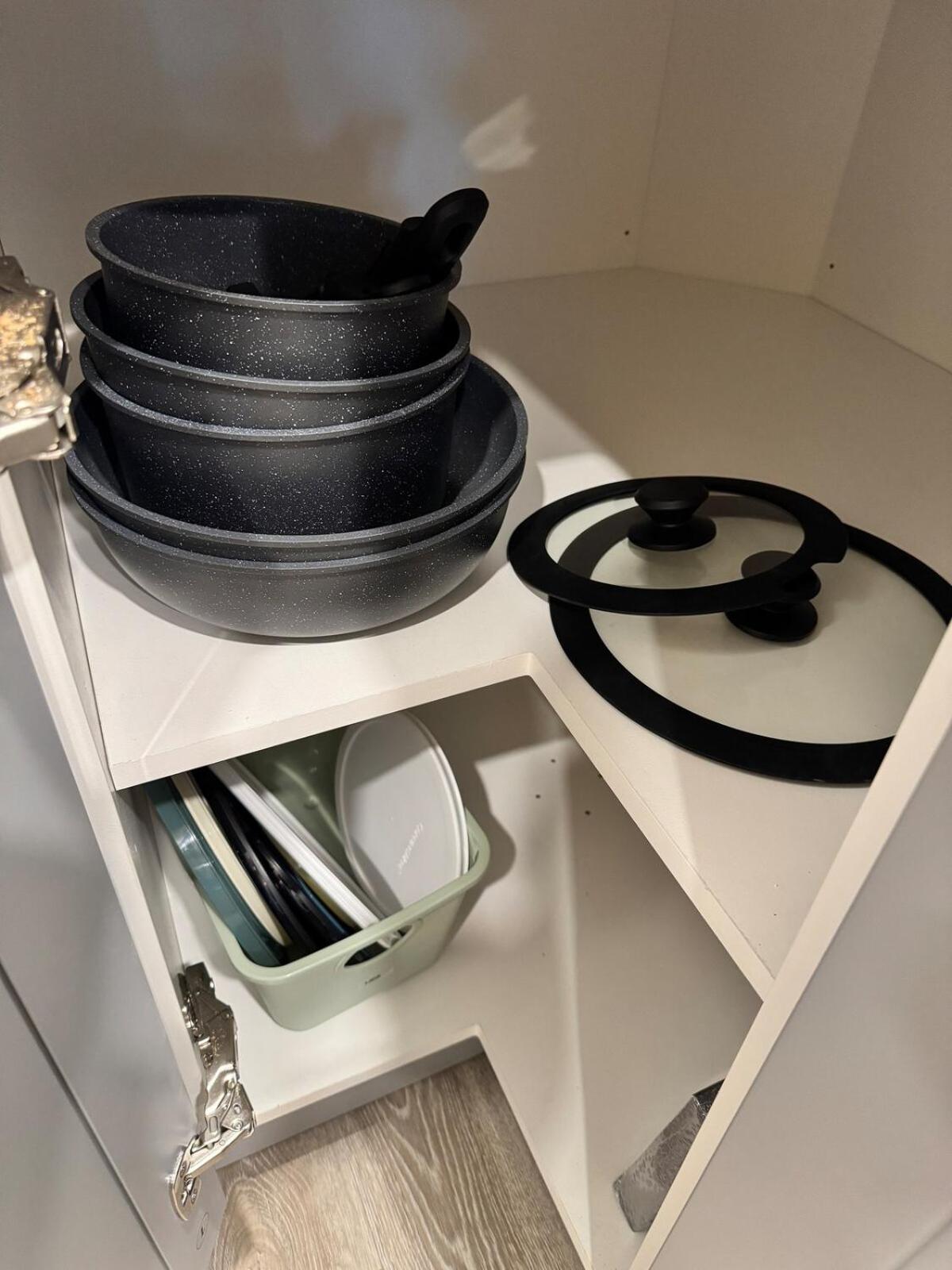 Midterm Furnished In Apartment