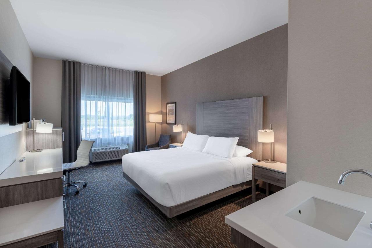 Hotel Wingate By Wyndham Kanata West