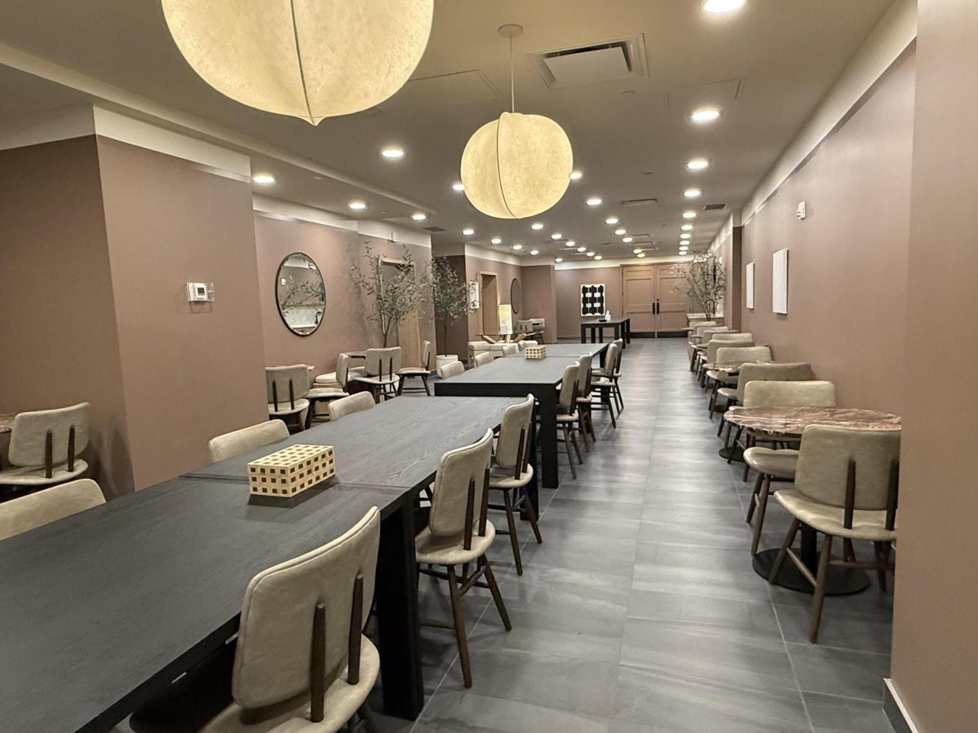 The Arlo, BW Signature Collection