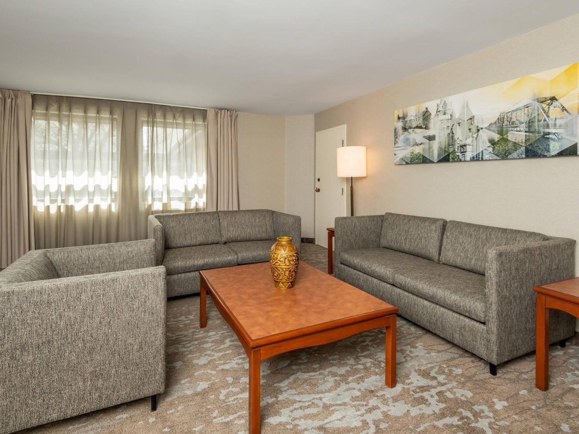 Comfort Kanata West