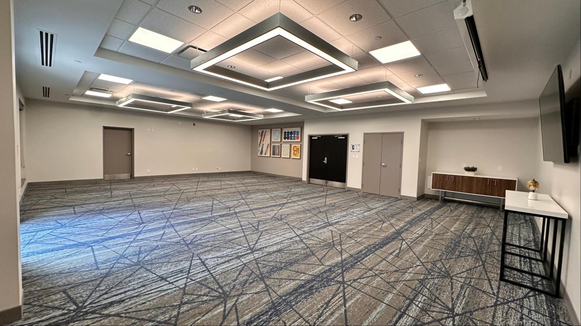 Express & West - Nepean By Ihg Hotel Ottawa