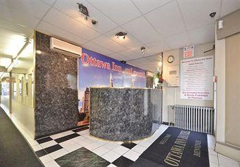 Ottawa Inn Hotel Hotel 2*
