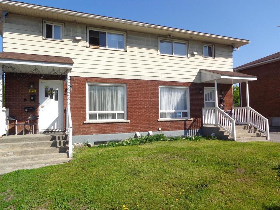 Adib Apartments - 1691 Baseline Rd, Unit A1 Ottawa