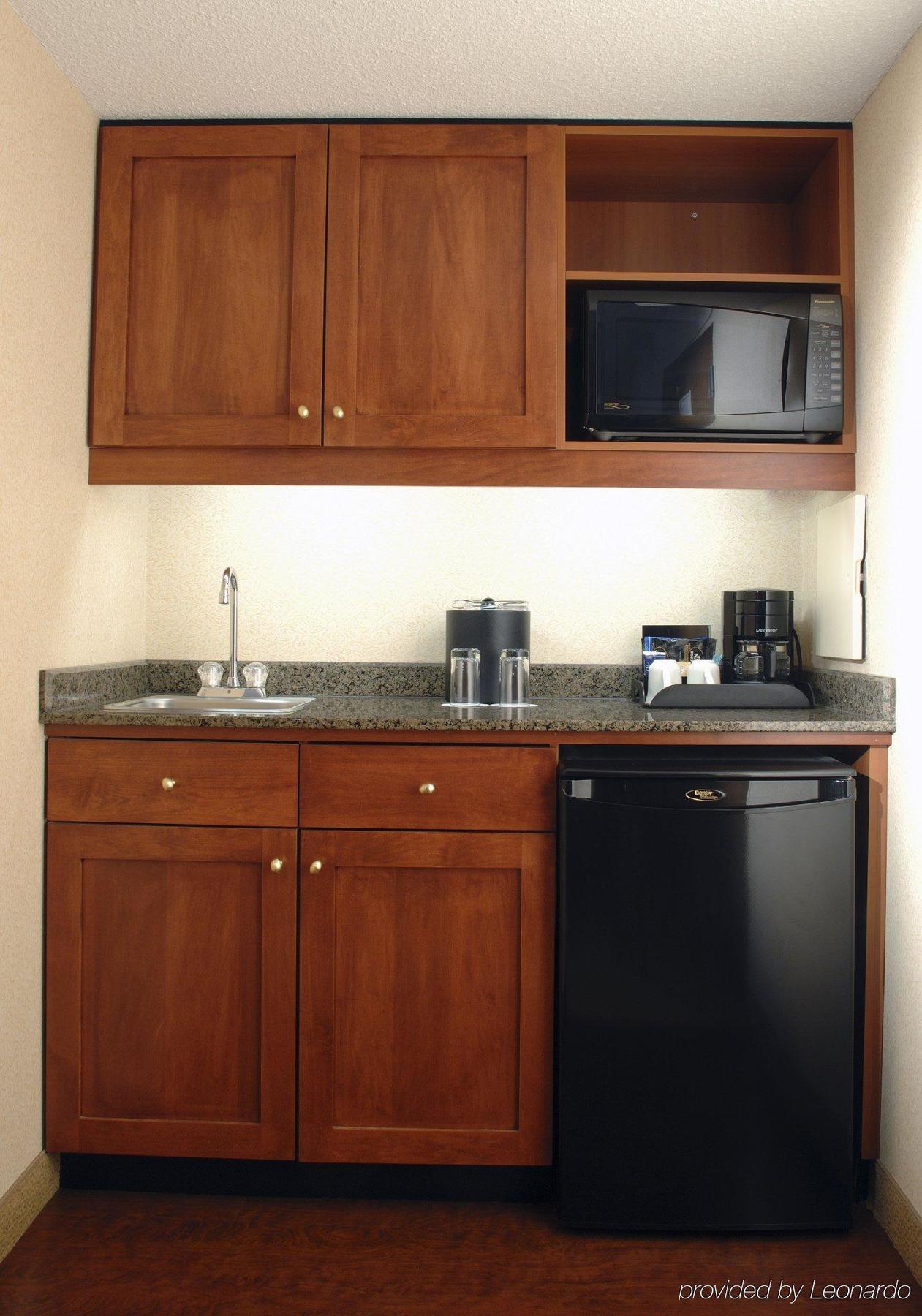 Hilton Garden Downtown Hotel 3*