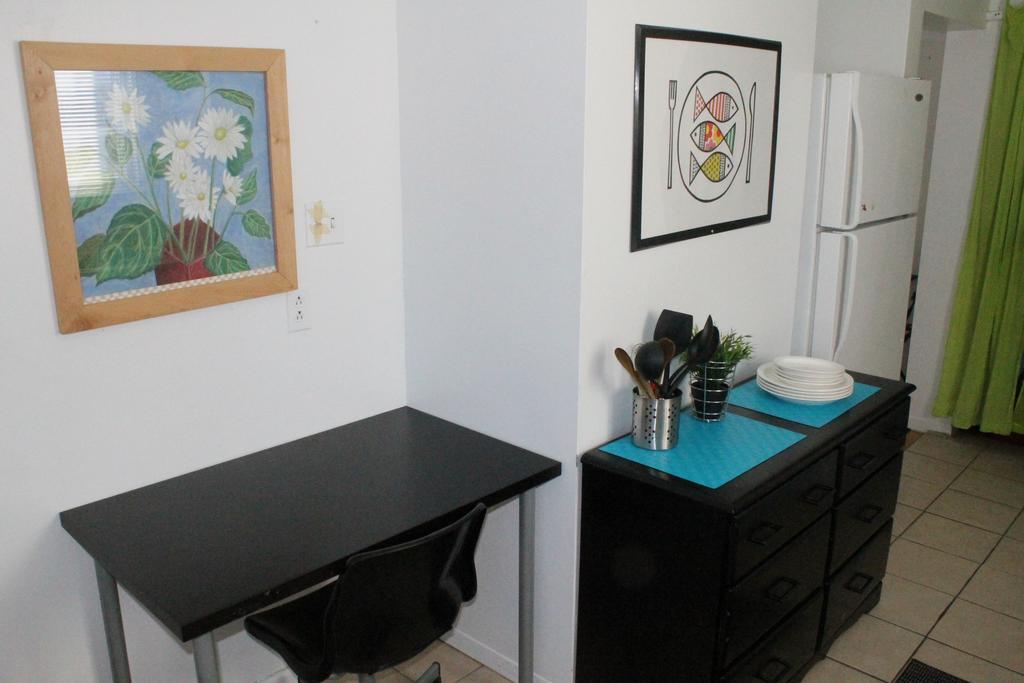 Apartment Adib Apartments - 1691 Baseline Rd, Unit A1