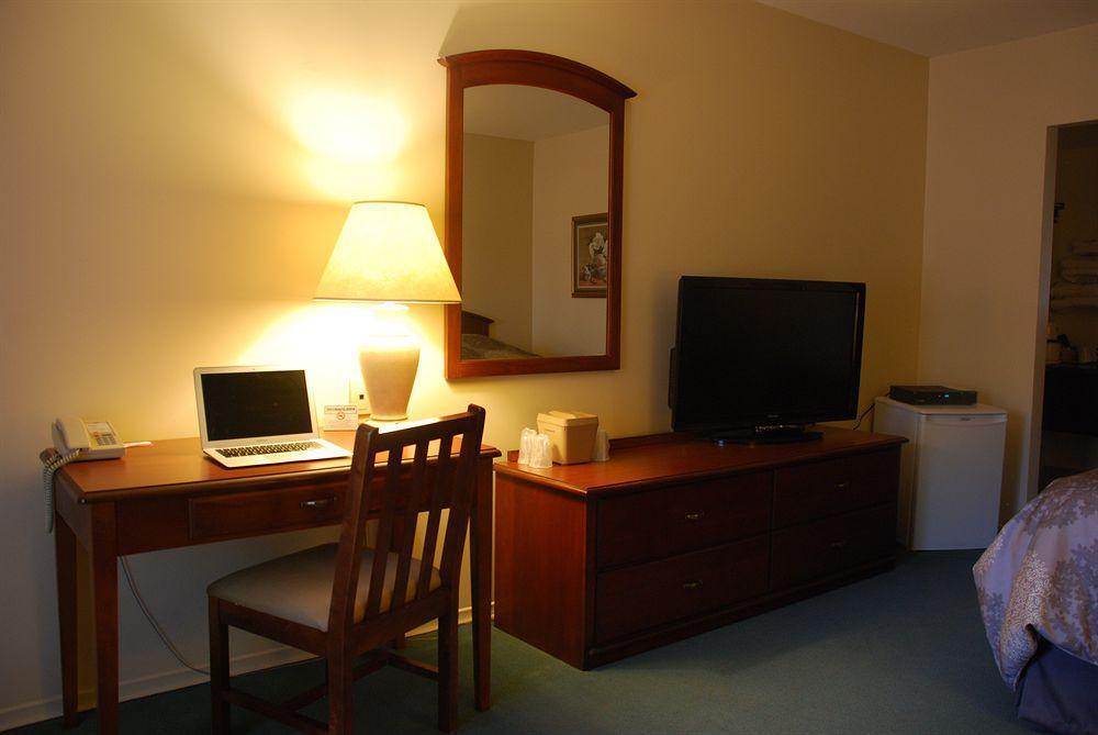 Bed & Breakfast Rideau Heights 2*