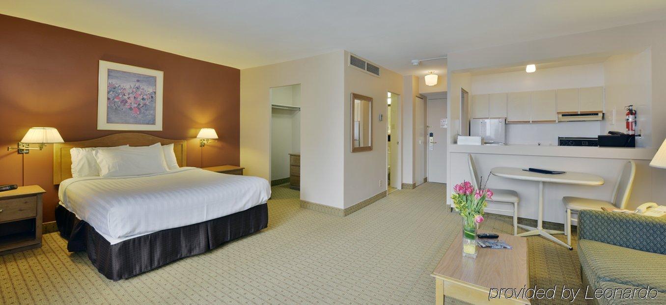 Embassy & Hotel 3*