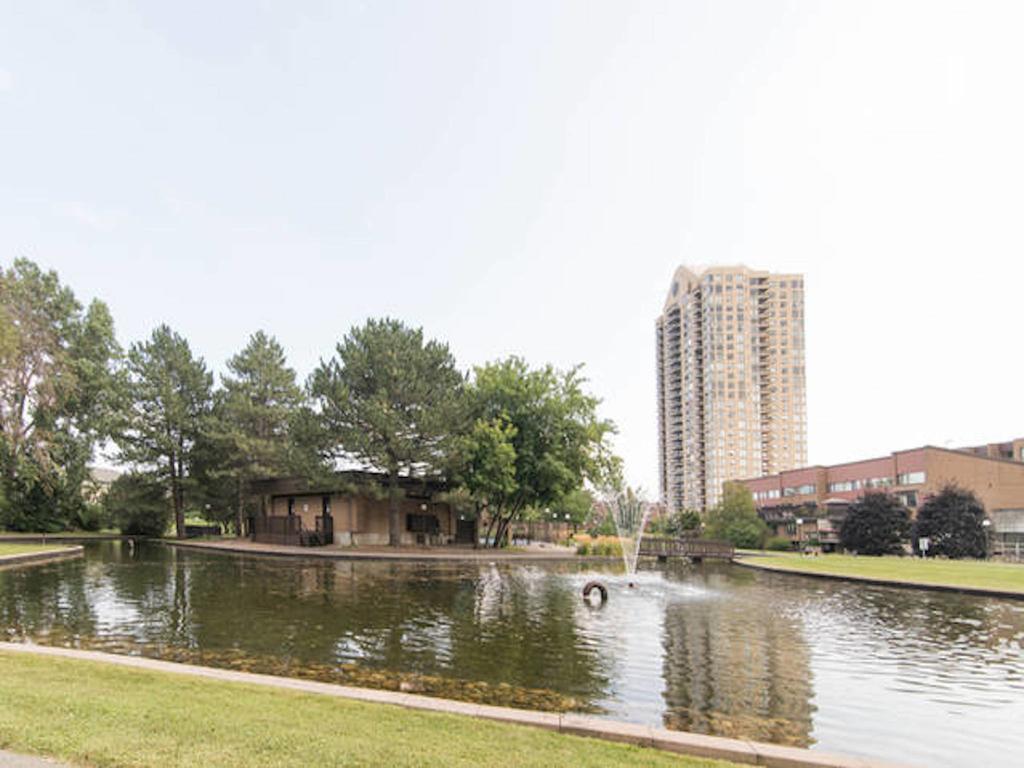 Apartment Lm Stays - Beautiful Oasis In Alexander Park Ottawa