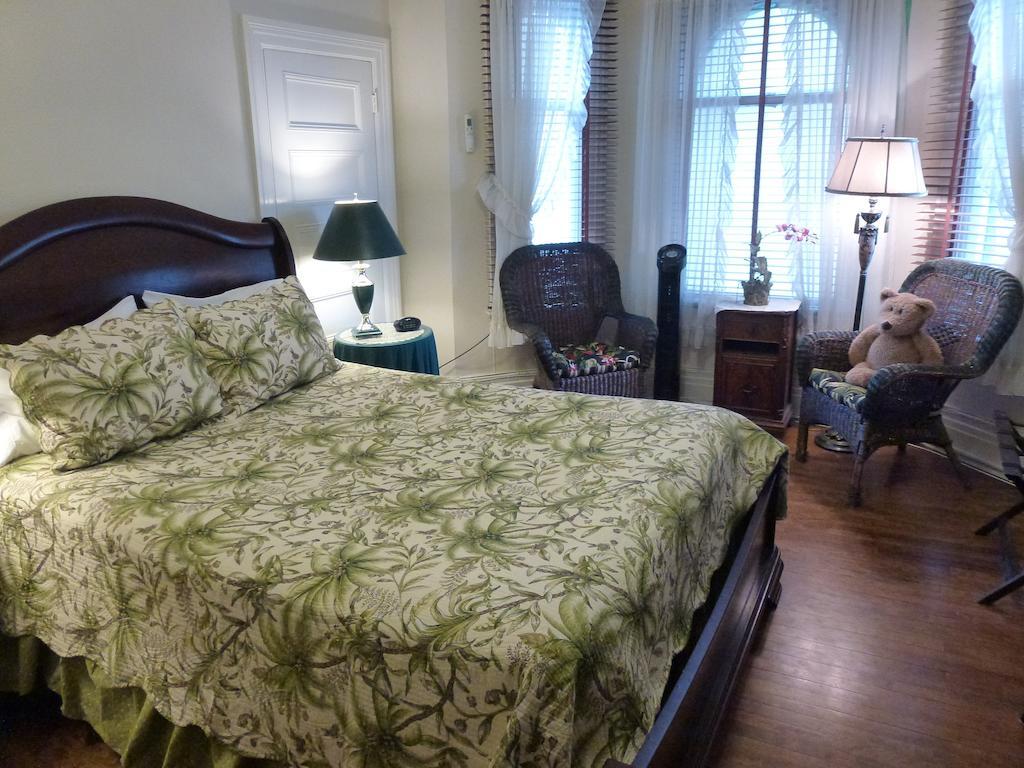Bed & Breakfast King Edward 2*