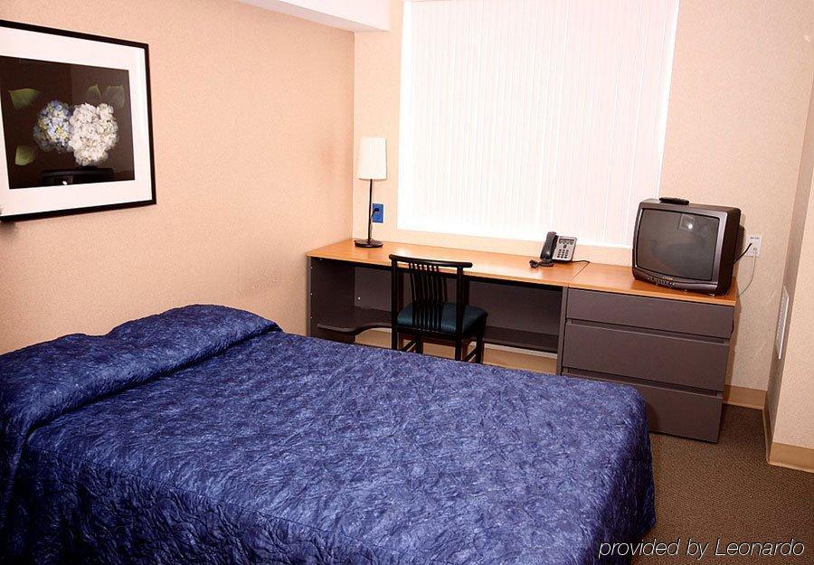 Aparthotel Residence & Conference Centre - Ottawa West