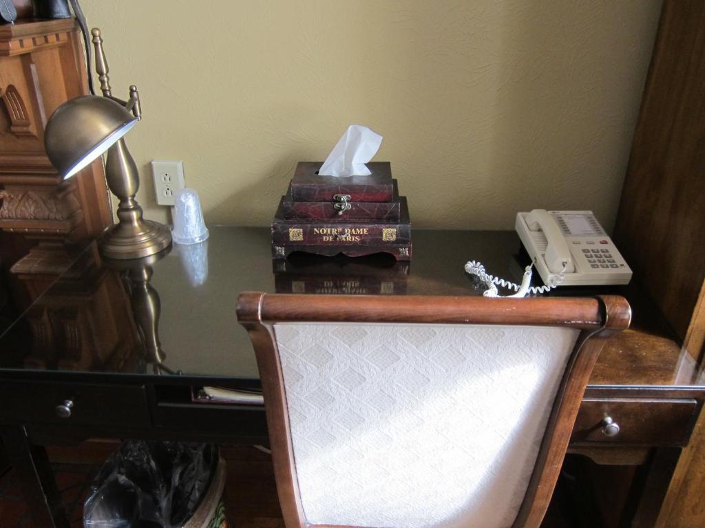 Mcgee's Bed & Breakfast
