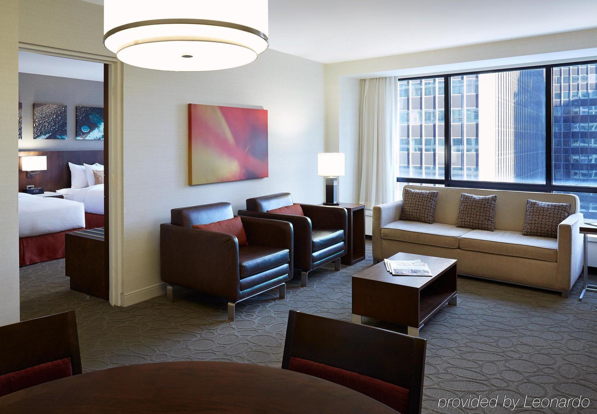 Delta By Marriott City Centre 4*