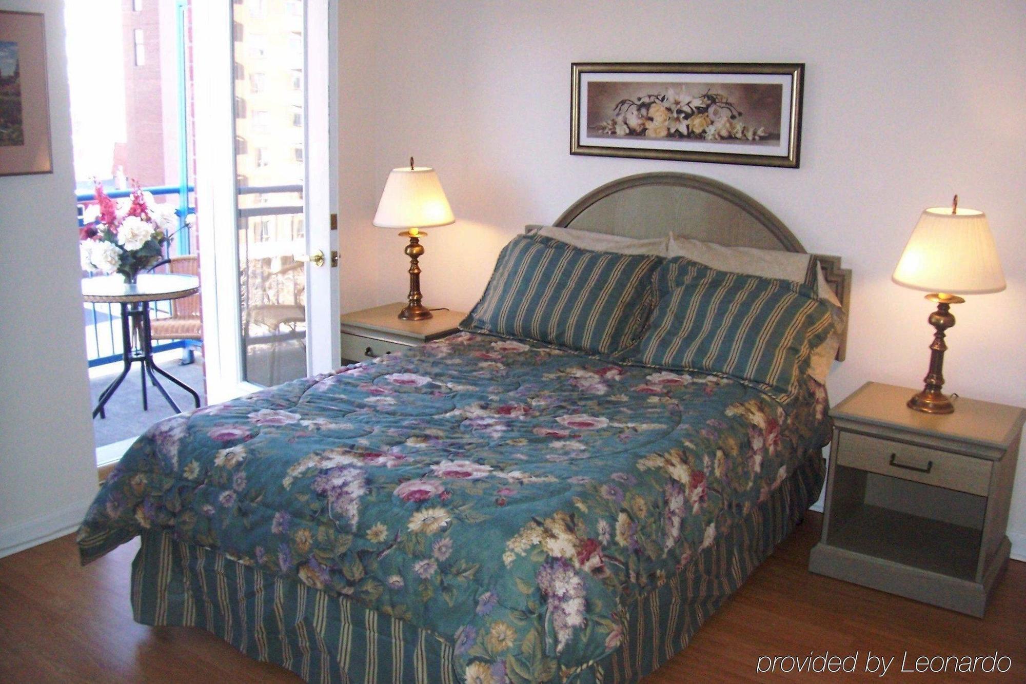 Byward Blue Hotel