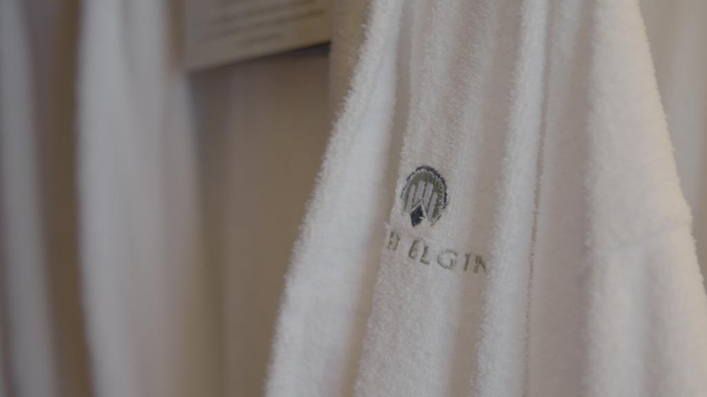 Lord Elgin 4*