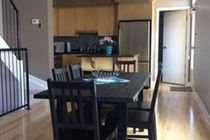 Lm Stays - Nepean Street Townhouse Apartment