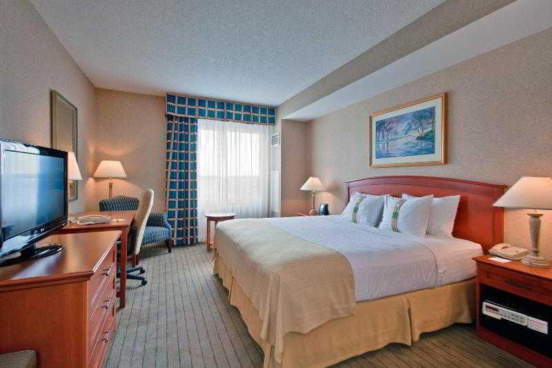 Hotel & Ottawa-downtown 3*