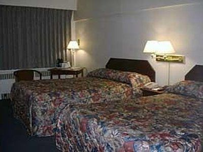 Lodge Econo Downtown Ottawa