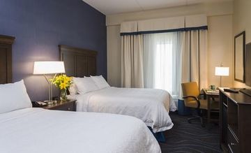 Hampton Airport Ontario Hotel