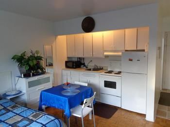 Adib 2448 Carling Ave Apartment Ottawa