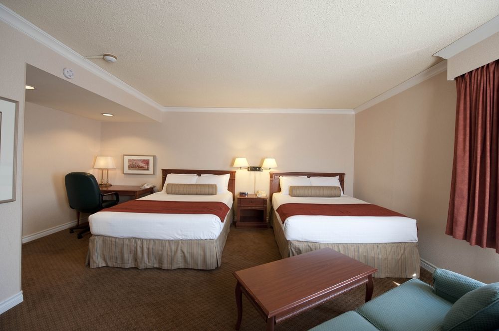 Capital Hill & 3* Ottawa