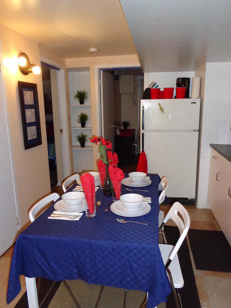 Adib Apartments - 1691 Baseline Rd, Unit A1 Apartment Ottawa
