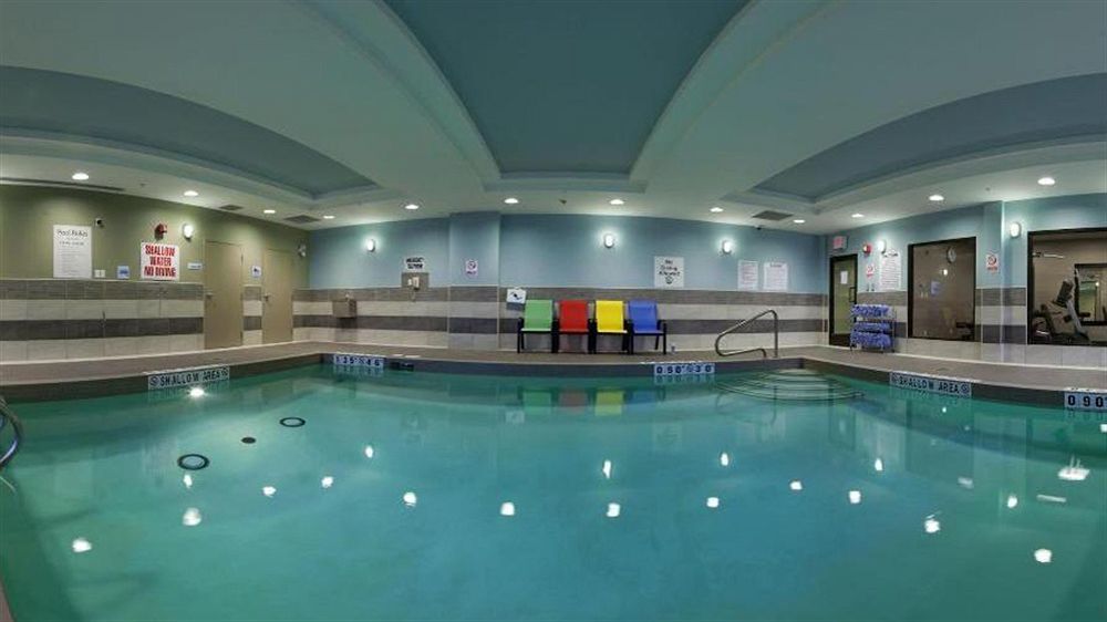Express & West - Nepean By Ihg Hotel
