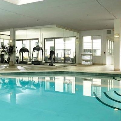 Courtyard By Marriott Downtown Hotel 3*