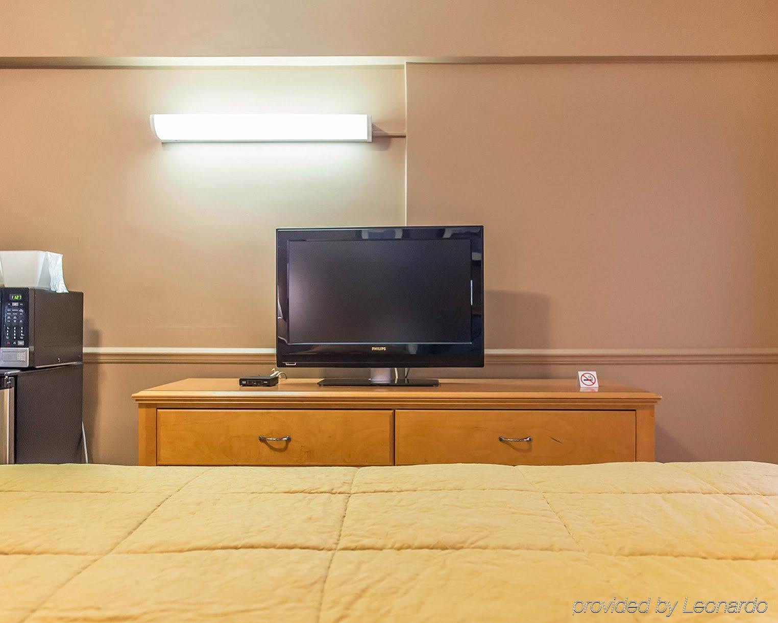 Lodge Econo Downtown *