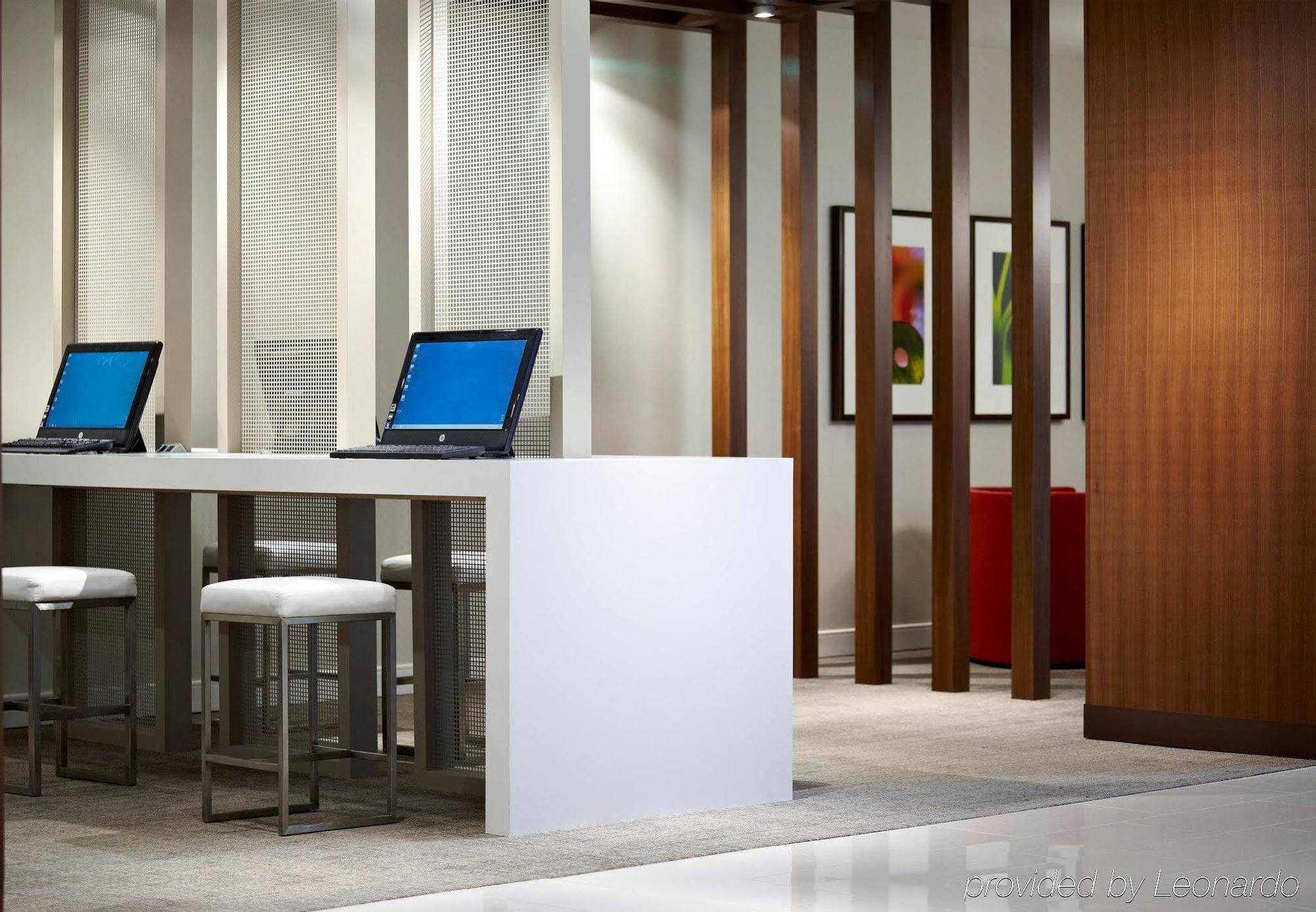 Hotel Delta By Marriott City Centre 4*